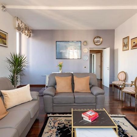 Stunning Center Rome Apartment エクステリア 写真