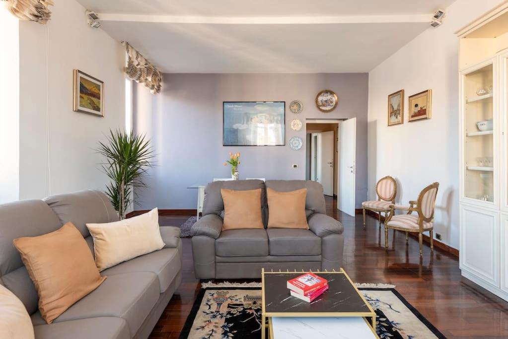 Stunning Center Rome Apartment エクステリア 写真