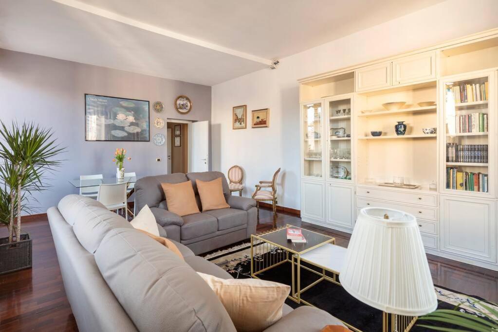 Stunning Center Rome Apartment エクステリア 写真