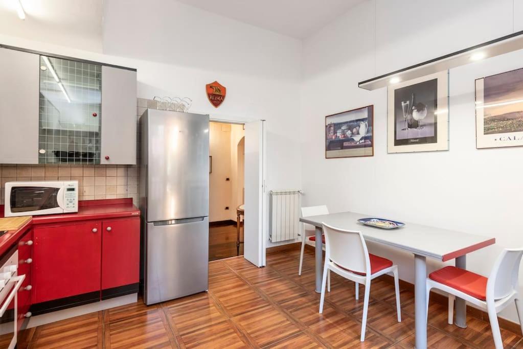 Stunning Center Rome Apartment エクステリア 写真