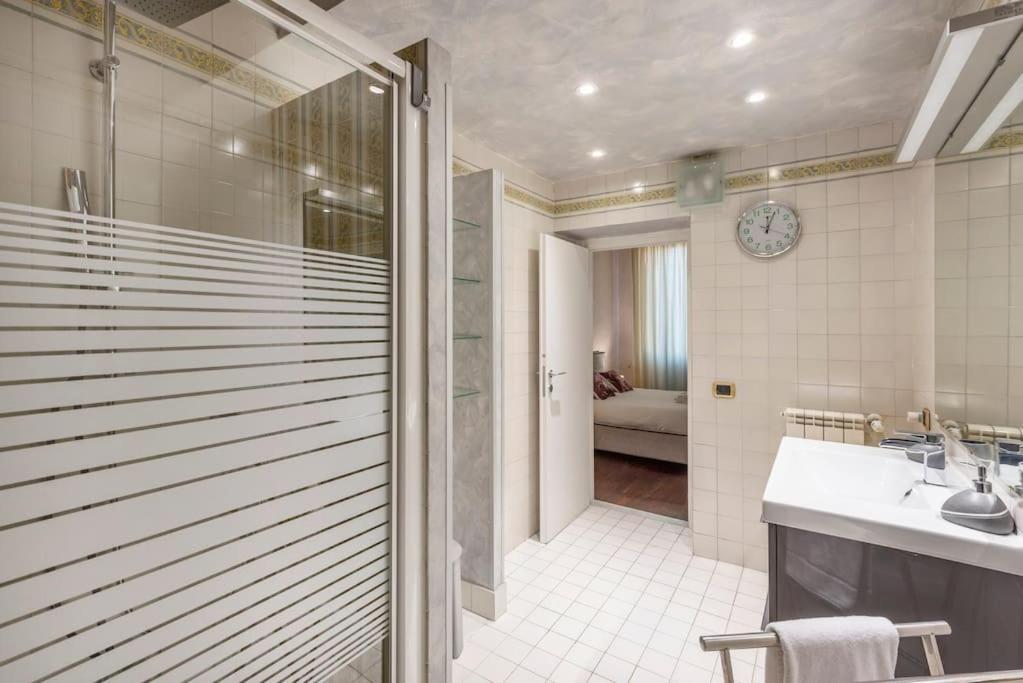 Stunning Center Rome Apartment エクステリア 写真